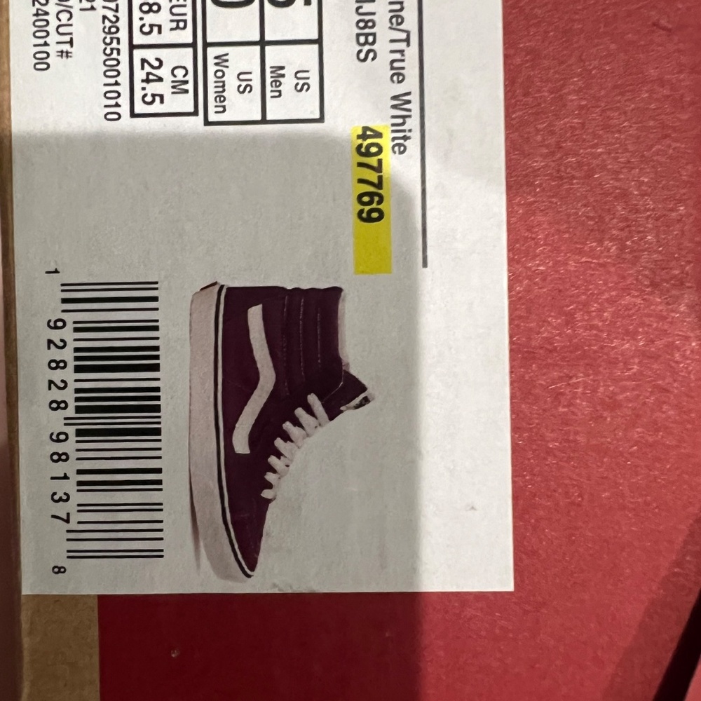 Shoes - Picture 4 of 13